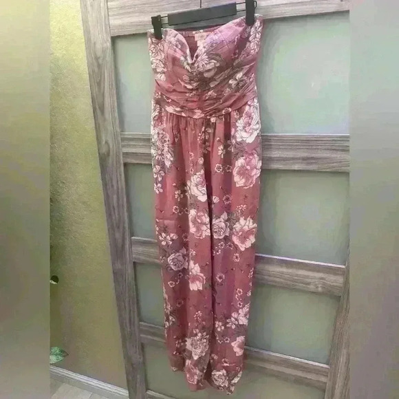 Band of Gypsies Floral Strapless Jumpsuit Size M ♥️ - Picture 3 of 8
